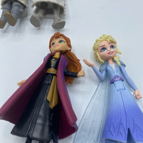 Disney Princess Elsa Anna Sven Dol Loose Figurine Figure Cake Topper Toy Set - Picture 3 of 5